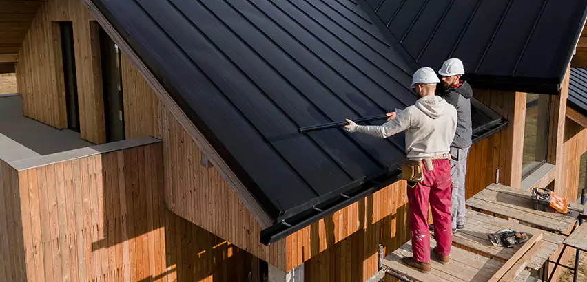 Professional Barn Roof Repair Services in Racine, WI