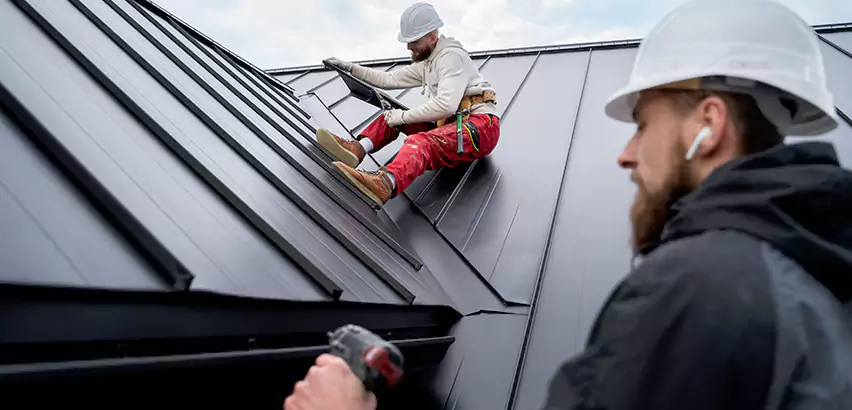 Professional Steel Roof Installation Services in Racine, WI