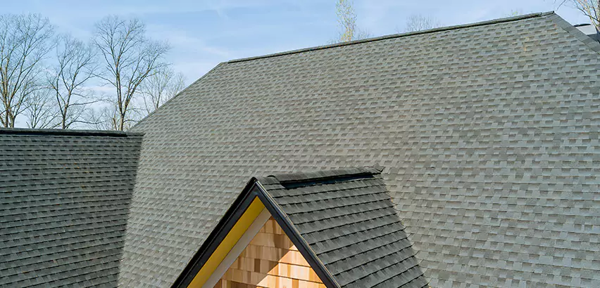 Replacing Vinyl Siding With Cedar Shingles in Racine