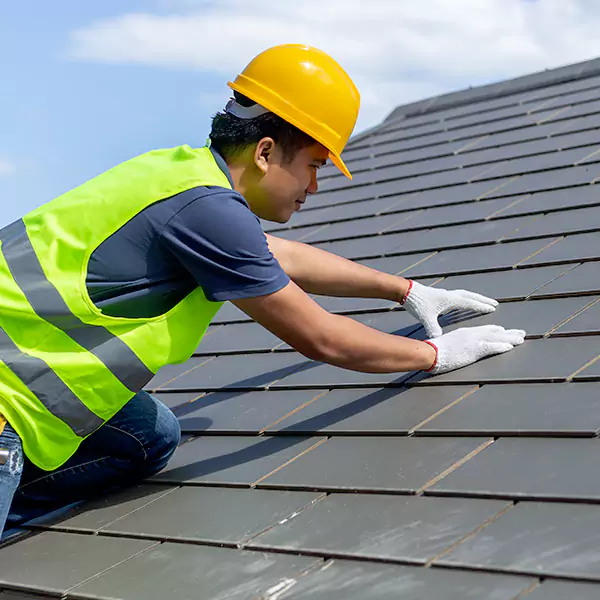 Why Racine Businesses Rely on Racine Roofing Pro for Roof Maintenance?