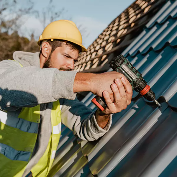 Why Racine Property Owners Choose Racine Roofing Pro for Metal Roof Replacement?