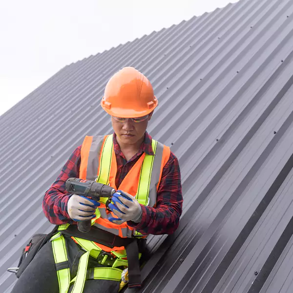 Why Property Owners in Racine Choose Racine Roofing Pro for Tin Roofing Installation Service?
