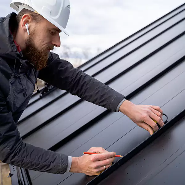 Why Racine Property Owners Choose Racine Roofing Pro for Tin Roof Repair service?